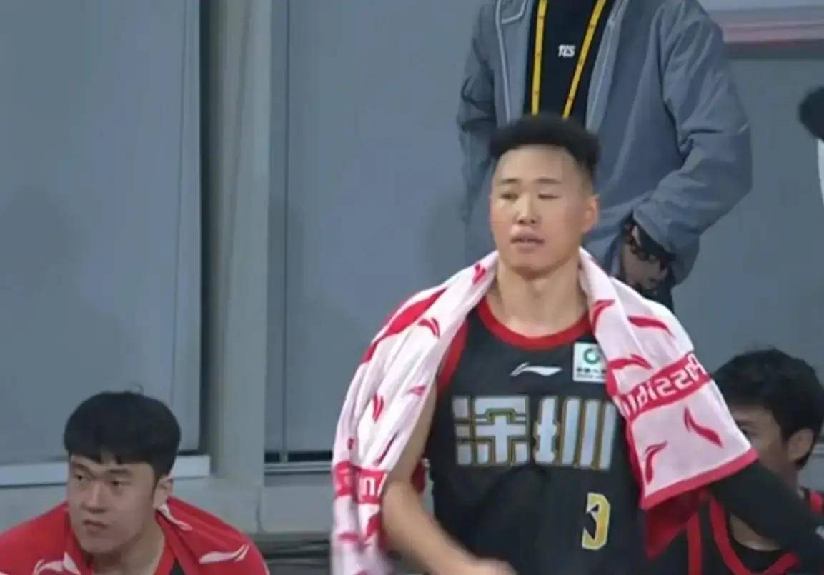 关于中超赛后再迎强敌，深圳男篮绝杀压哨，主帅态度——气氛紧张，赛季目标并未改变的信息-9Games Official